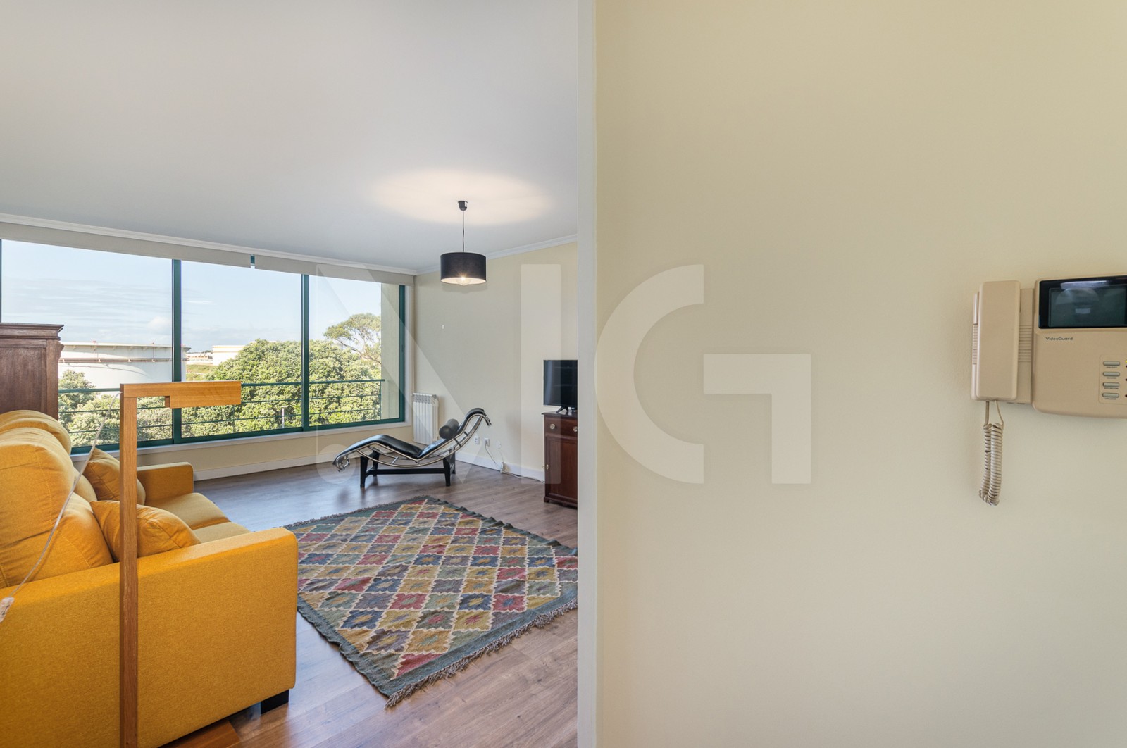 Apartment T1 for For sale in Matosinhos e Leça da Palmeira, Matosinhos, Porto - Sala (Imagem 1)