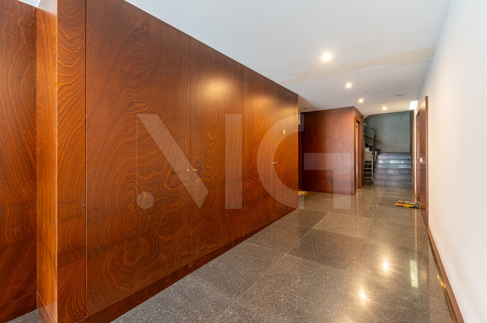 Apartamento T3 para Venda em Cidade da Maia, Maia, Porto - Áreas comuns (Imagem 3)