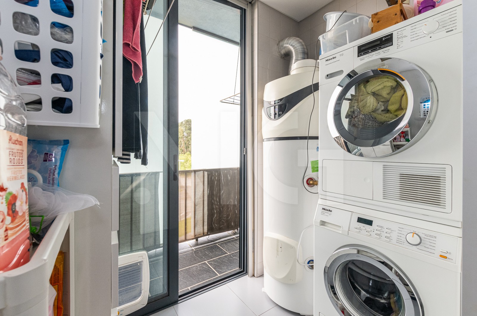 Apartamento T3 para Venda em Cidade da Maia, Maia, Porto - Cozinha (Imagem 5)