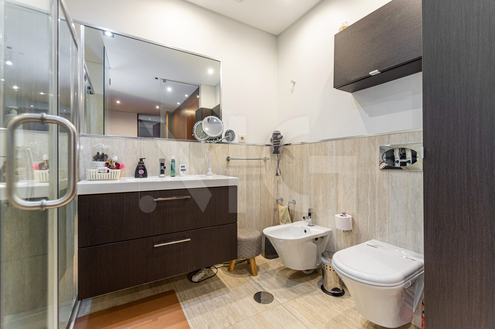 Apartamento T3 para Venda em Cidade da Maia, Maia, Porto - Casa de banho (Imagem 6)