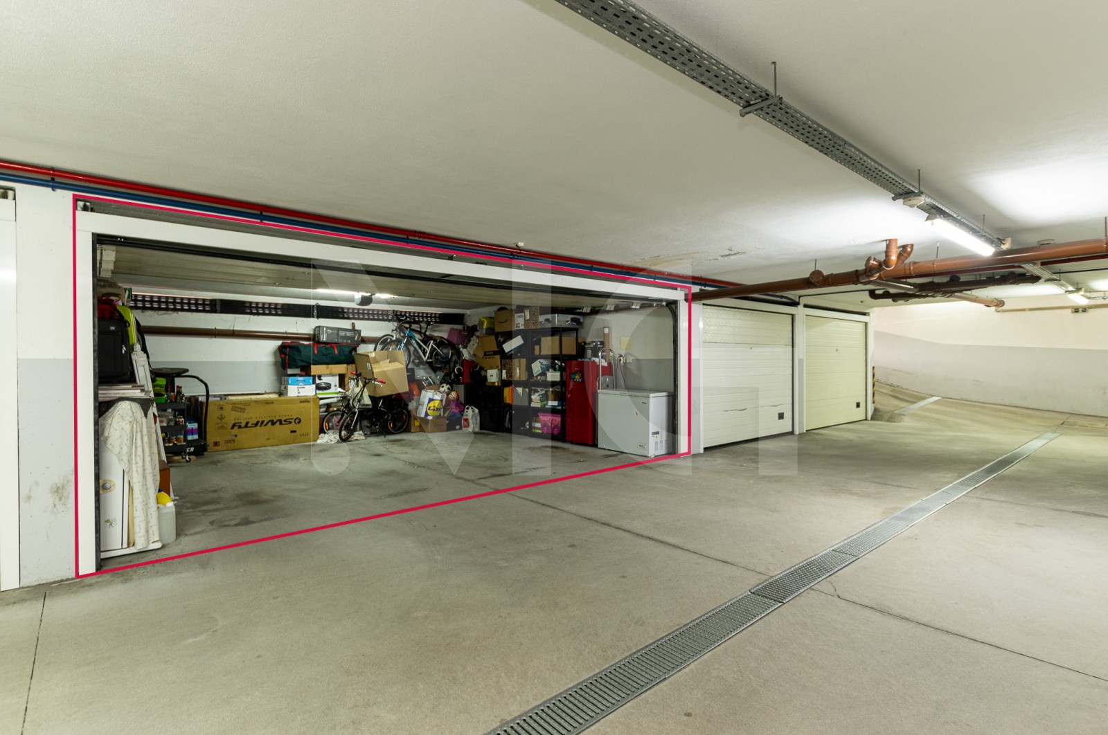 Apartamento T3 para Venda em Cidade da Maia, Maia, Porto - Parqueamento/Garagem (Imagem 2)