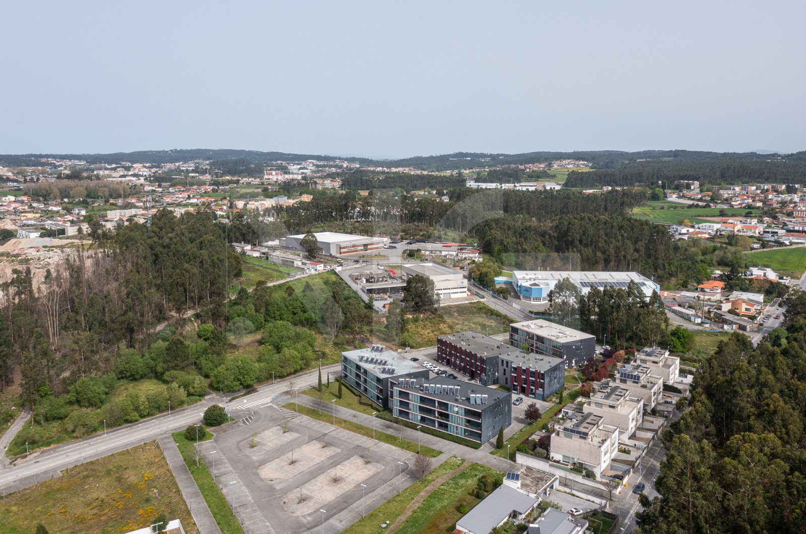 Apartamento T3 para Venda em Cidade da Maia, Maia, Porto - Área envolvente (Imagem 15)