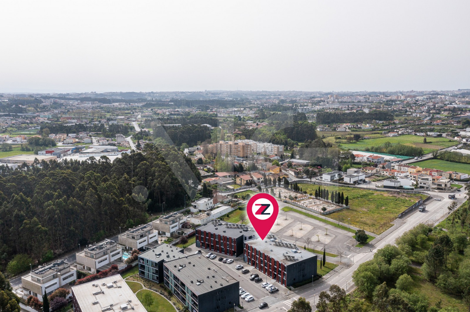 Apartamento T3 para Venda em Cidade da Maia, Maia, Porto - Área envolvente (Imagem 11)