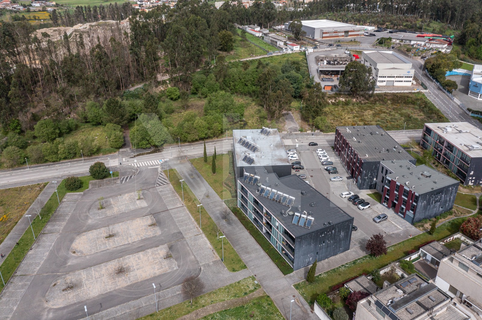 Apartamento T3 para Venda em Cidade da Maia, Maia, Porto - Área envolvente (Imagem 14)