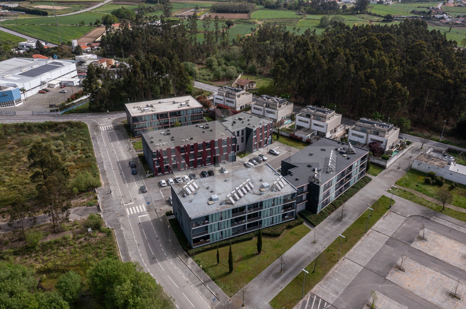 Apartamento T3 para Venda em Cidade da Maia, Maia, Porto - Área envolvente (Imagem 6)