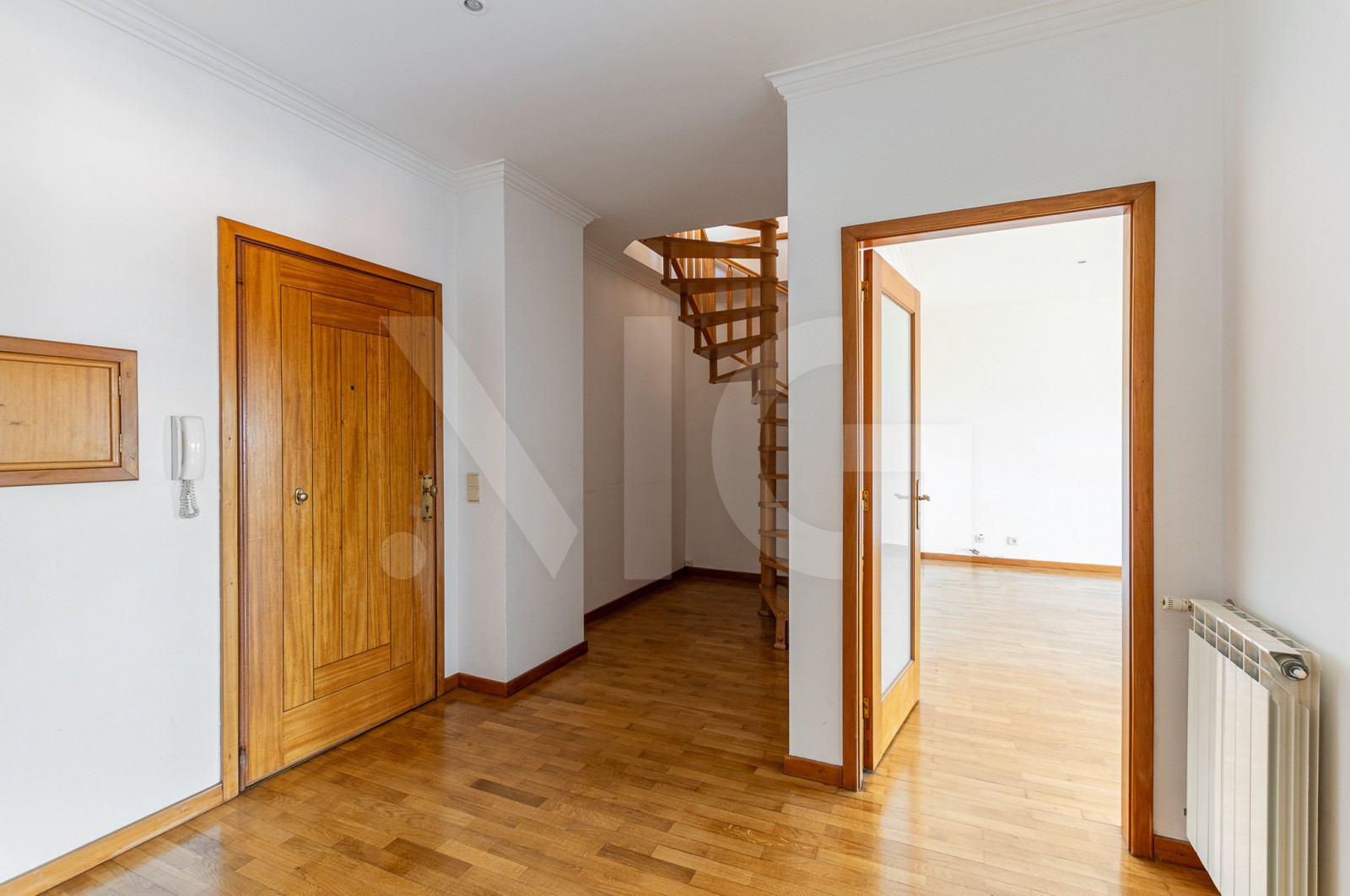 Apartamento T3 para Venda em Canidelo, Vila Nova de Gaia, Porto - Hall de entrada (Imagem 1)
