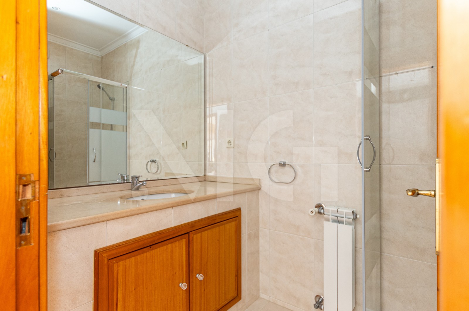 Apartamento T3 para Venda em Canidelo, Vila Nova de Gaia, Porto - Casa de banho (Imagem 1)