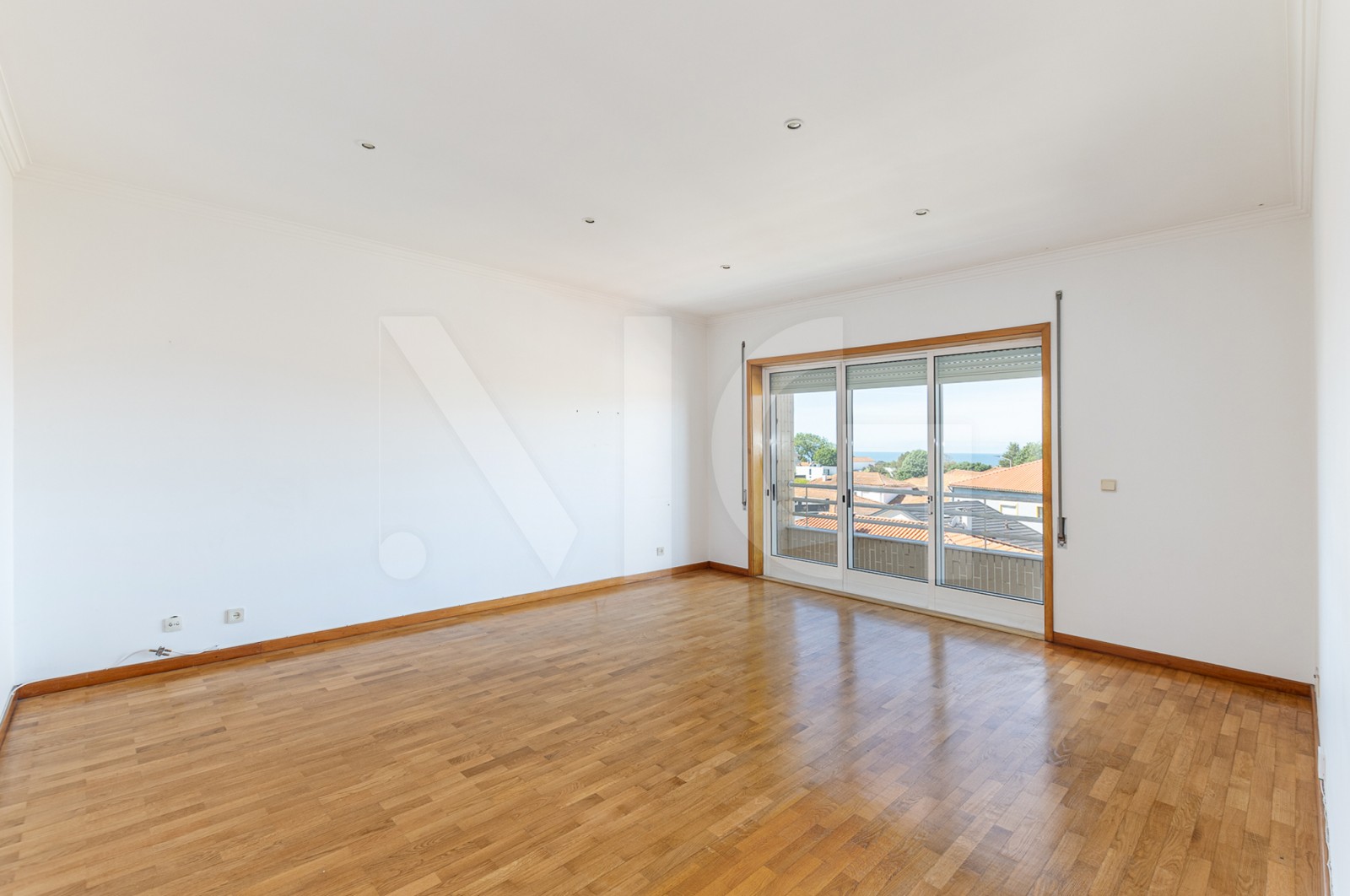 Apartamento T3 para Venda em Canidelo, Vila Nova de Gaia, Porto - Sala (Imagem 2)