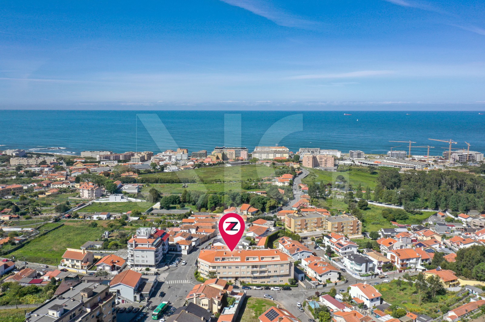 Apartamento T3 para Venda em Canidelo, Vila Nova de Gaia, Porto - Área envolvente (Imagem 9)