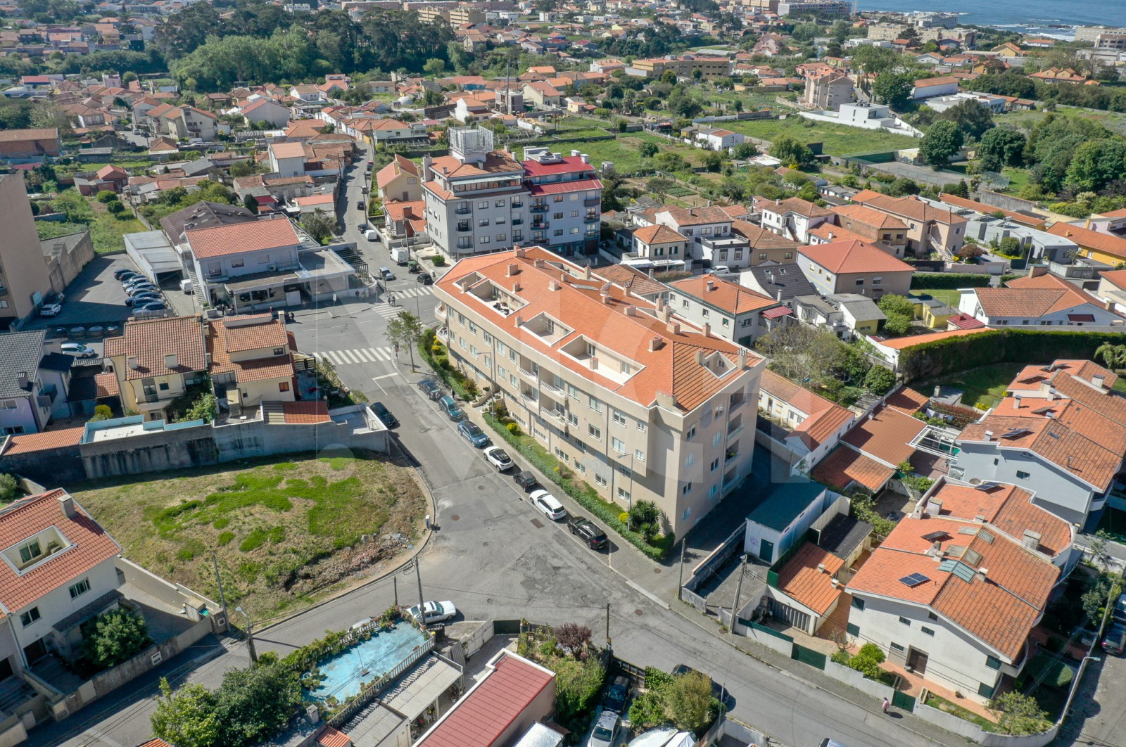 Apartamento T3 para Venda em Canidelo, Vila Nova de Gaia, Porto - Área envolvente (Imagem 1)