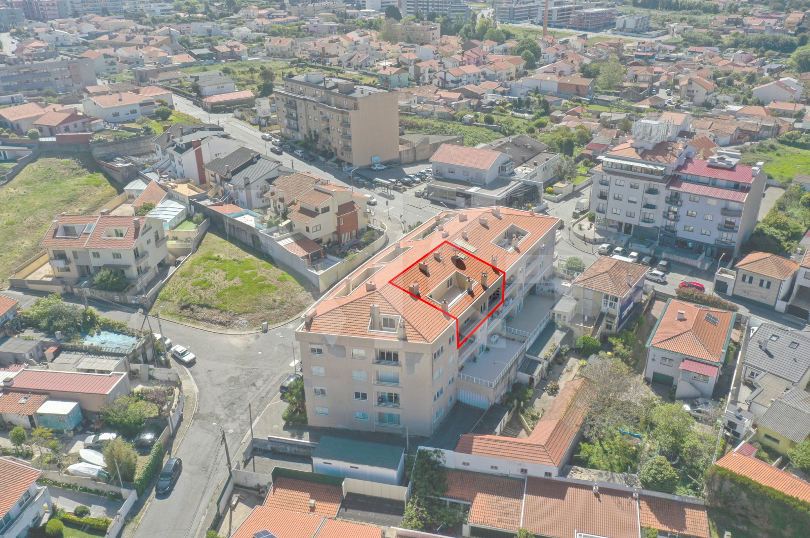 Apartamento T3 para Venda em Canidelo, Vila Nova de Gaia, Porto - Fachada (Imagem 2)