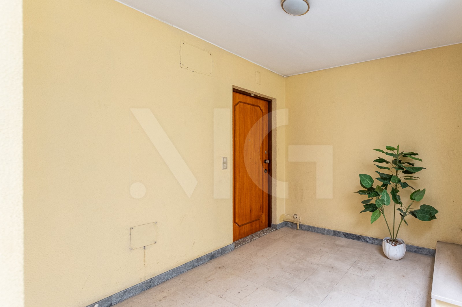 Apartamento T3 para Venda em Lordelo do Ouro e Massarelos, Porto, Porto - Áreas comuns (Imagem 4)