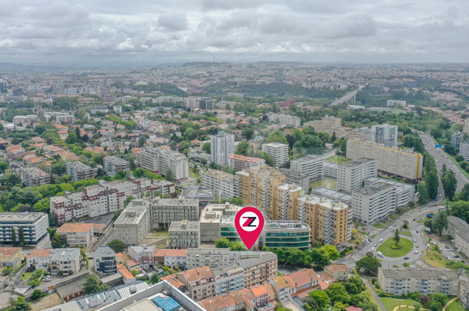 Apartamento T3 para Venda em Lordelo do Ouro e Massarelos, Porto, Porto - Área envolvente (Imagem 16)