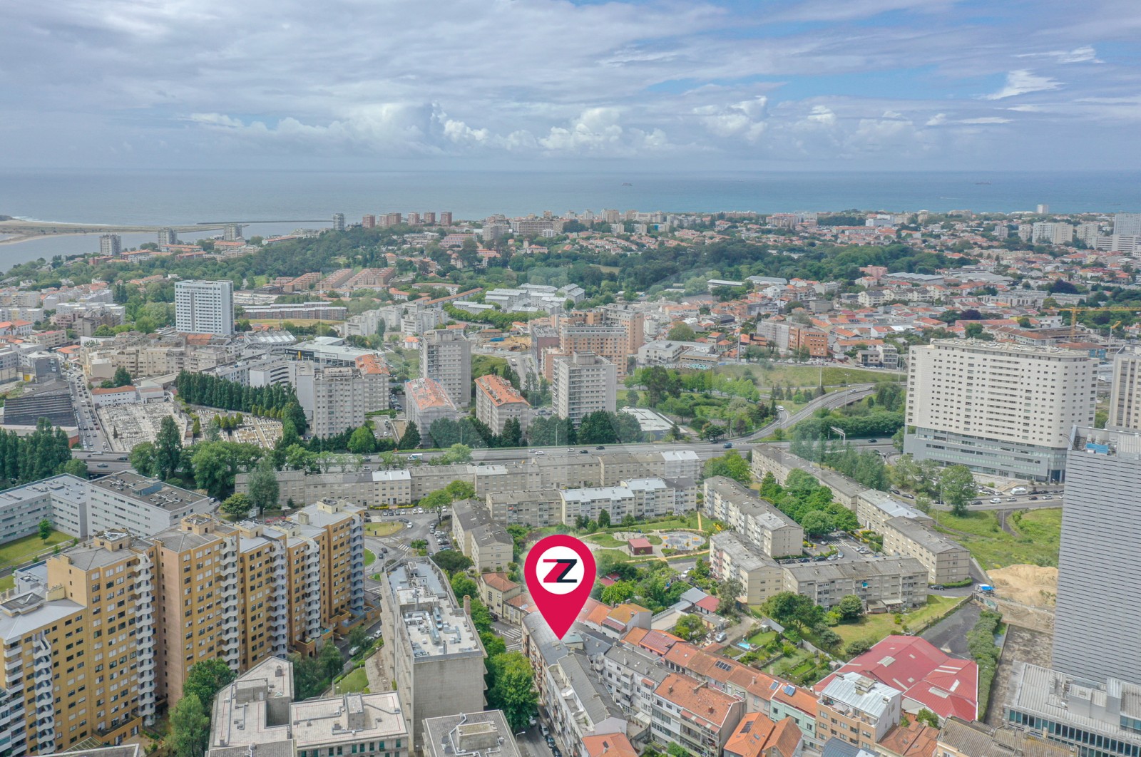 Apartamento T3 para Venda em Lordelo do Ouro e Massarelos, Porto, Porto - Área envolvente (Imagem 11)