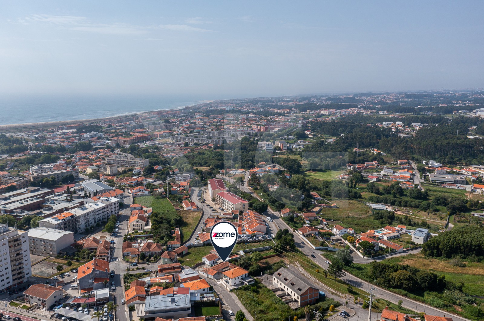 Terreno Urbano para Venda em Anta e Guetim, Espinho, Aveiro - Área envolvente (Imagem 18)