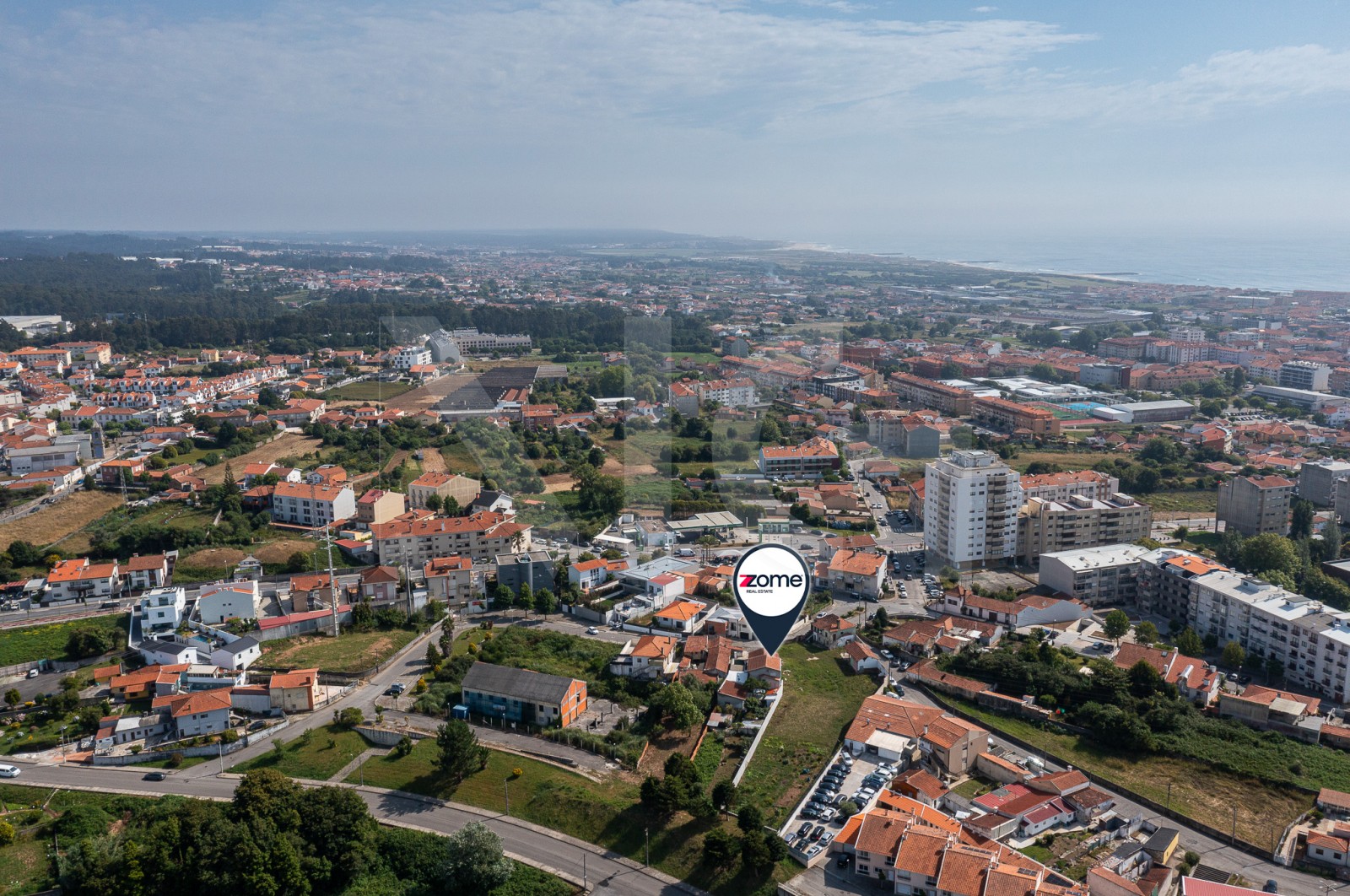 Terreno Urbano para Venda em Anta e Guetim, Espinho, Aveiro - Área envolvente (Imagem 15)