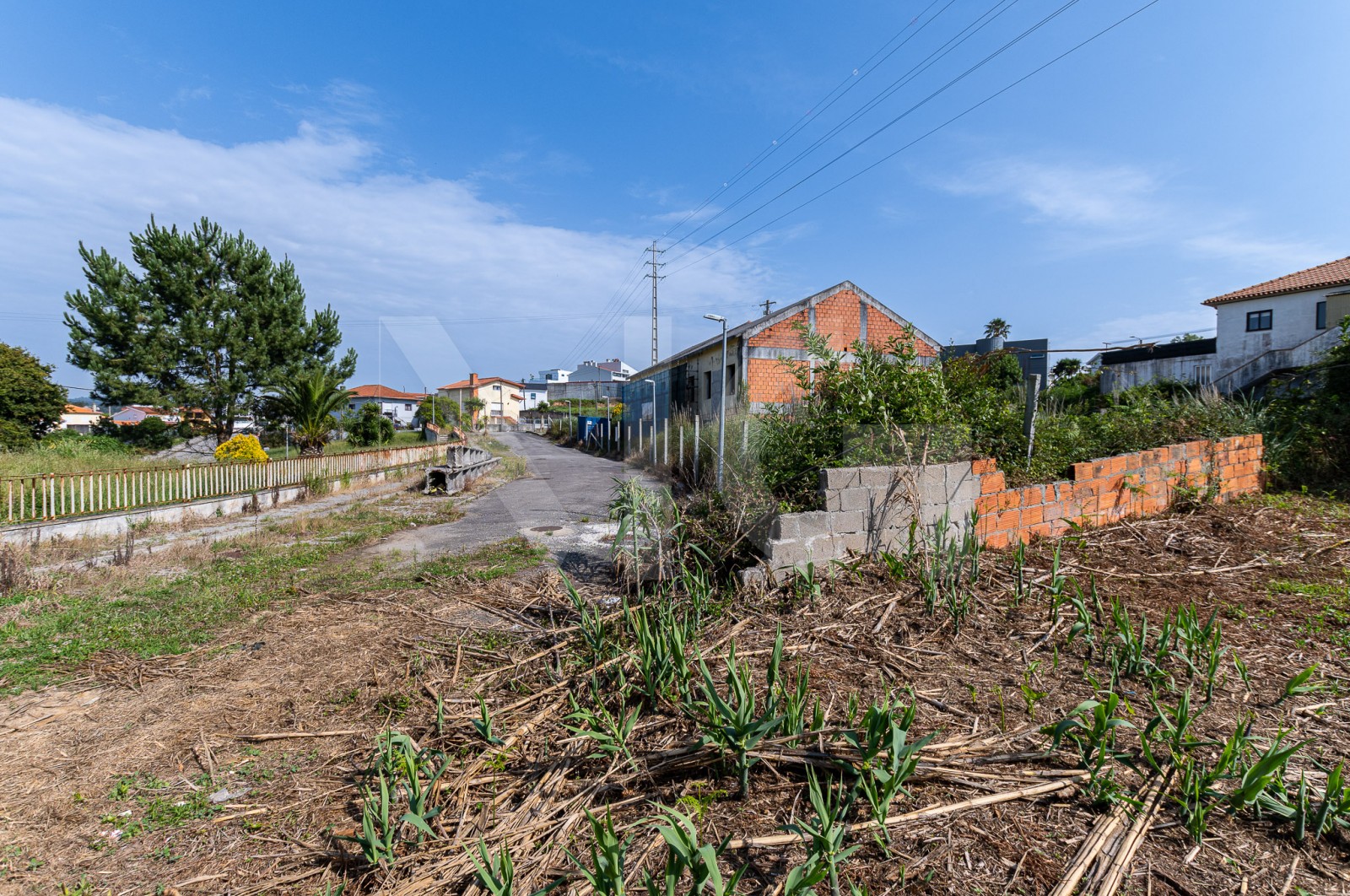 Terreno Urbano para Venda em Anta e Guetim, Espinho, Aveiro - Terreno (Imagem 5)