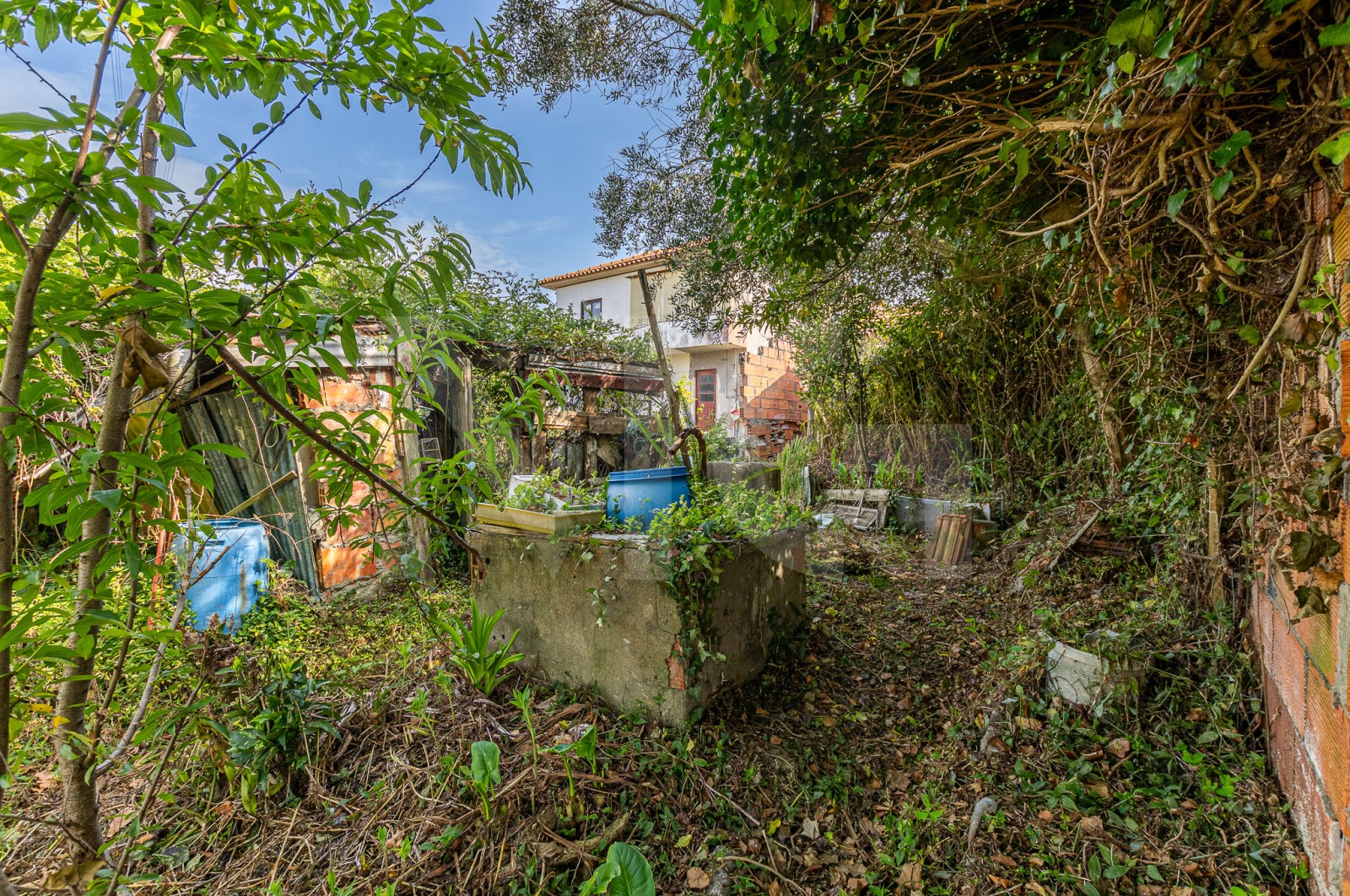 Terreno Urbano para Venda em Anta e Guetim, Espinho, Aveiro - Terreno (Imagem 8)