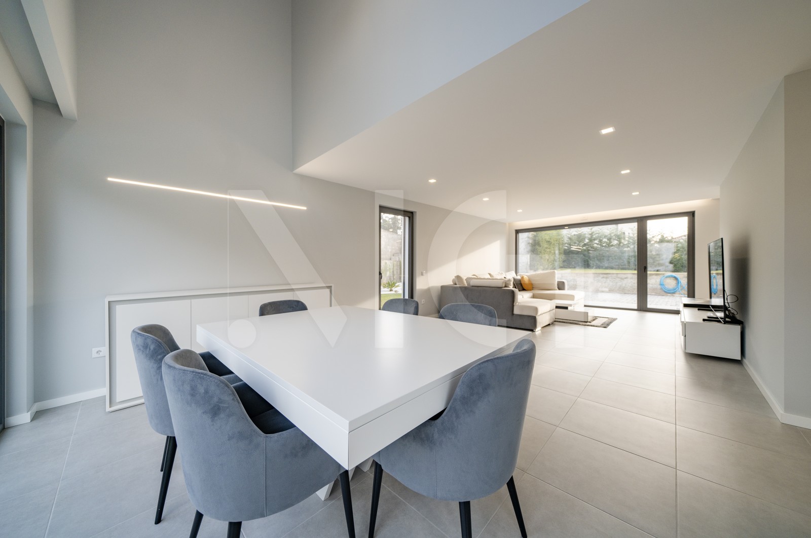 Moradia T3 para Venda em Vila Chã, Esposende, Braga - Sala de jantar (Imagem 3)