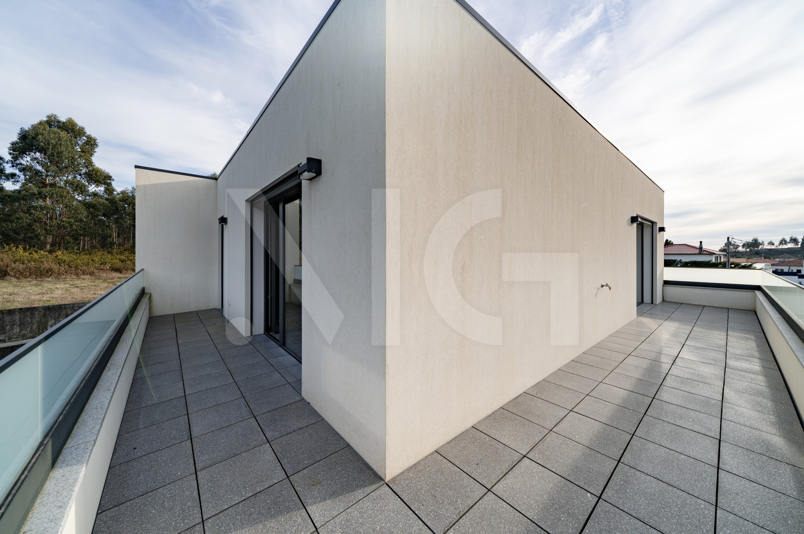 Moradia T3 para Venda em Vila Chã, Esposende, Braga - Varanda (Imagem 2)