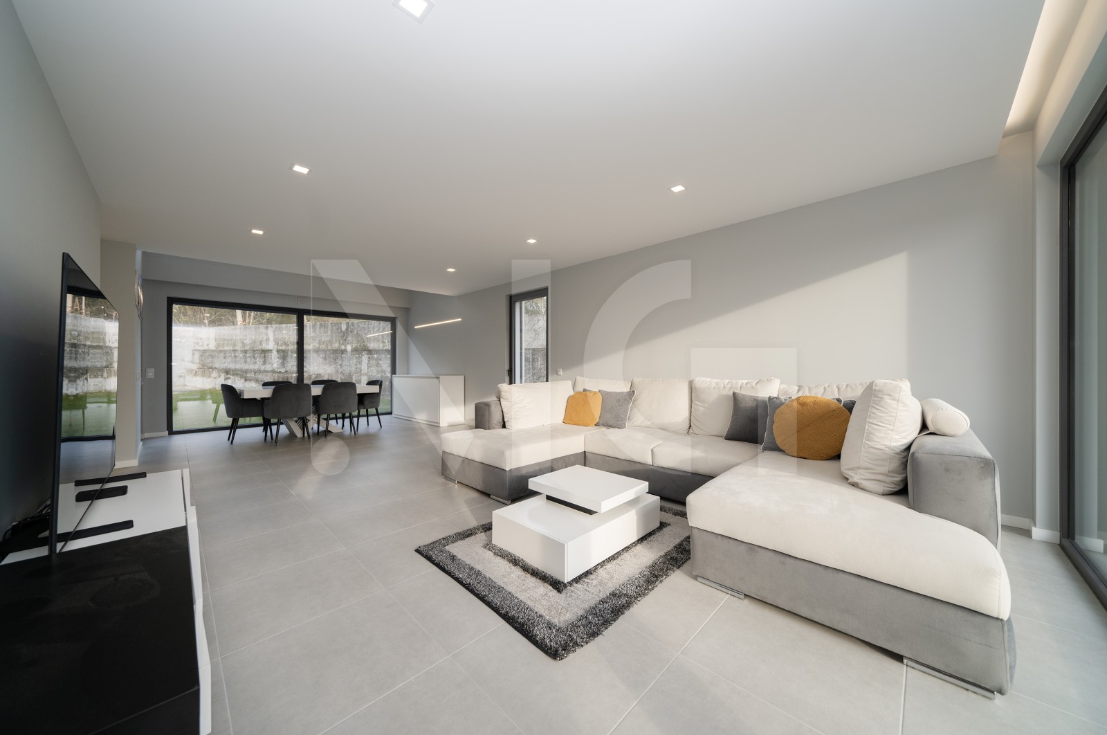 Moradia T3 para Venda em Vila Chã, Esposende, Braga - Sala (Imagem 1)