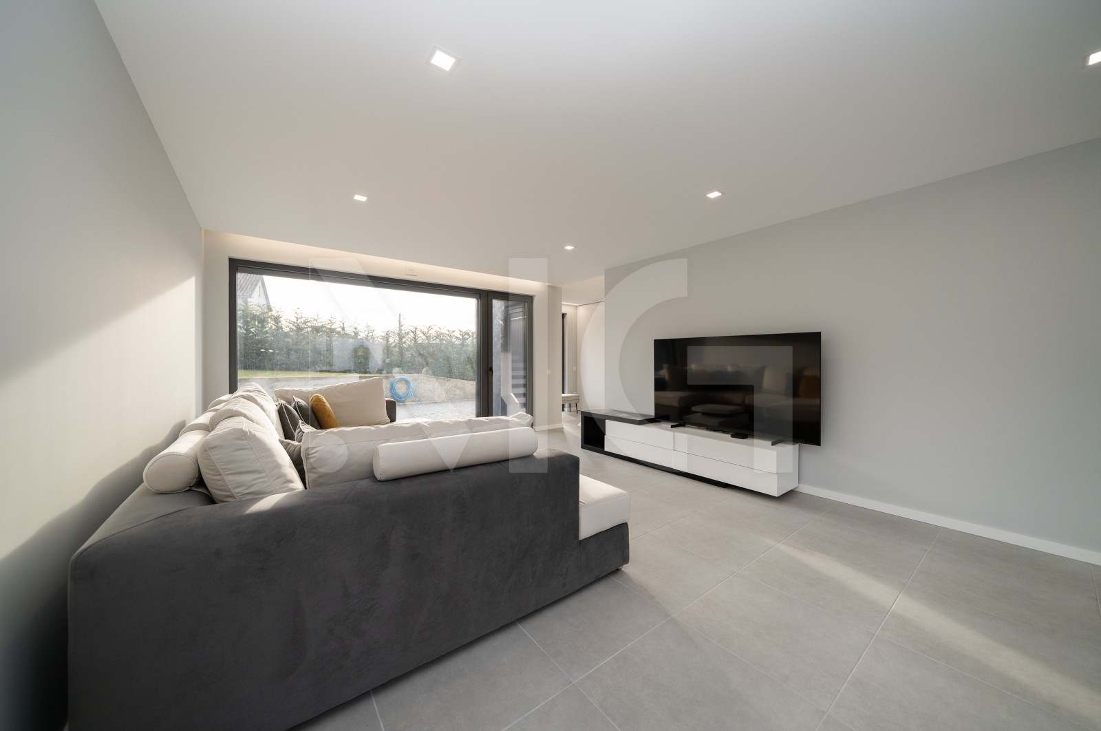 Moradia T3 para Venda em Vila Chã, Esposende, Braga - Sala (Imagem 3)