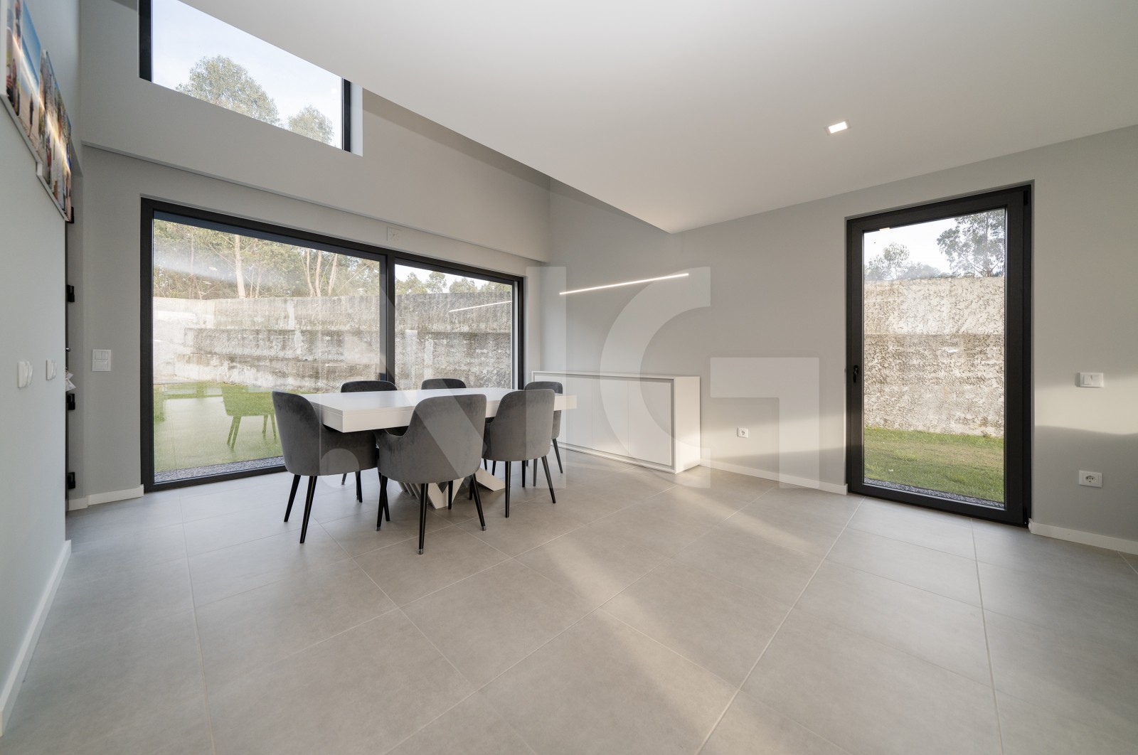 Moradia T3 para Venda em Vila Chã, Esposende, Braga - Sala de jantar (Imagem 1)