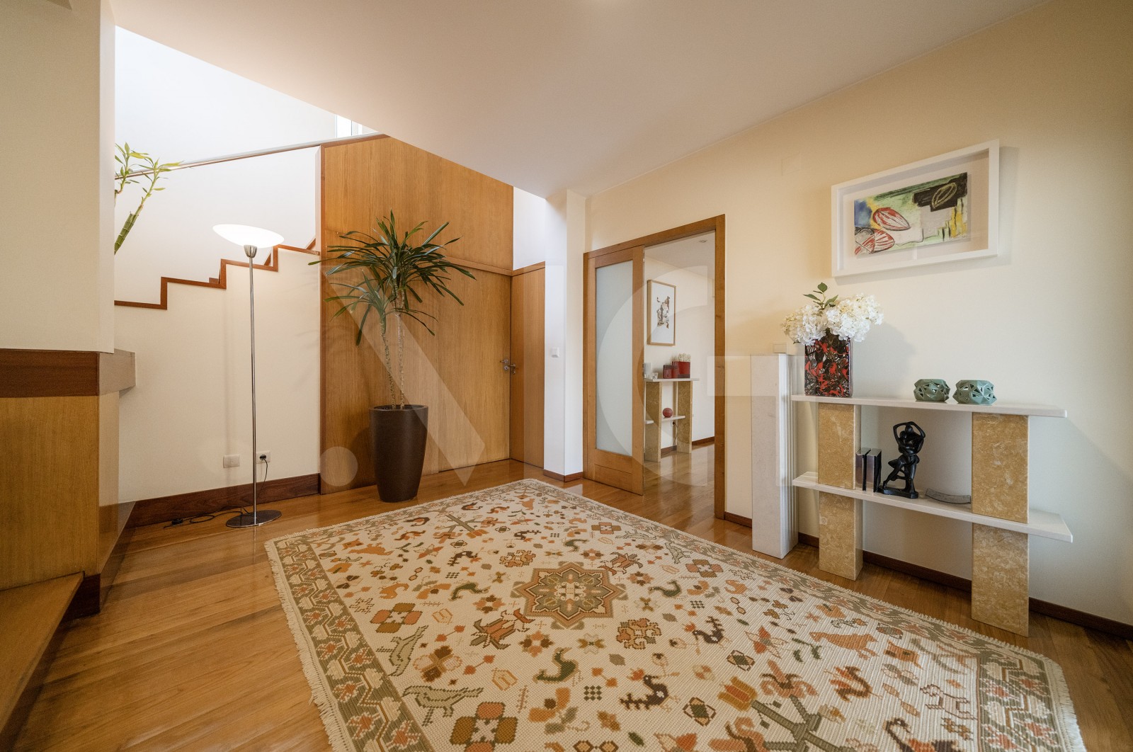 House T6 for For sale in Nogueiró e Tenões, Braga, Braga - Hall de entrada (Imagem 1)