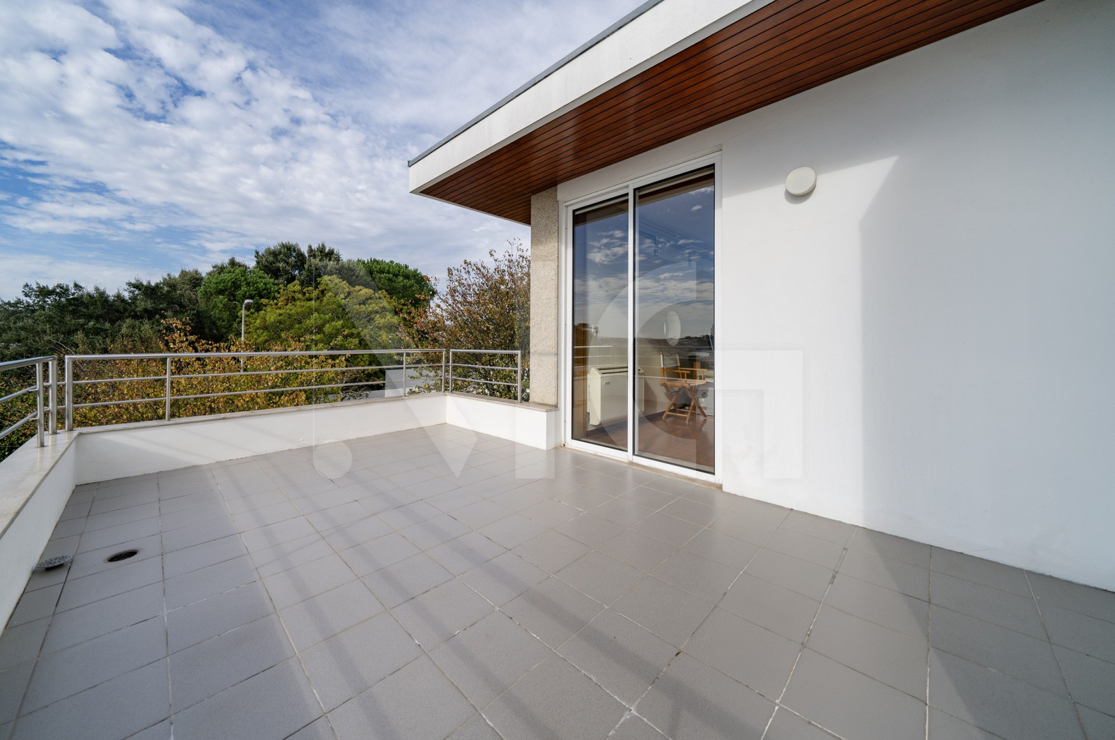 House T6 for For sale in Nogueiró e Tenões, Braga, Braga - Terraço (Imagem 1)