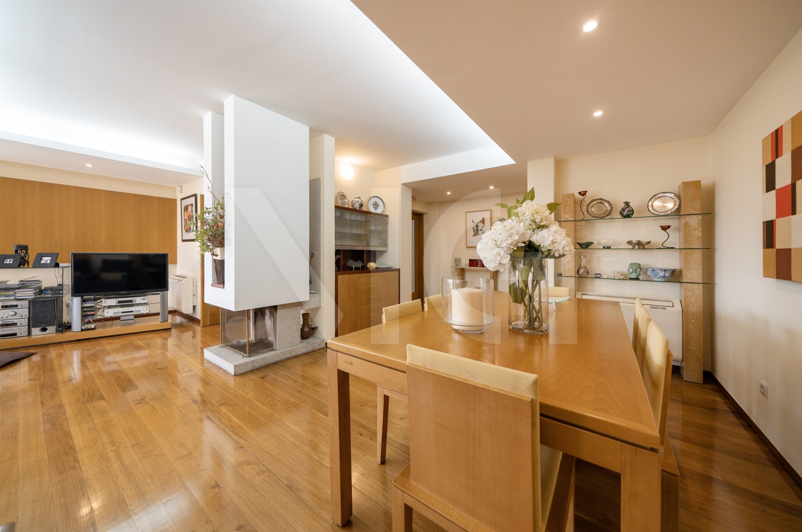 House T6 for For sale in Nogueiró e Tenões, Braga, Braga - Sala (Imagem 6)