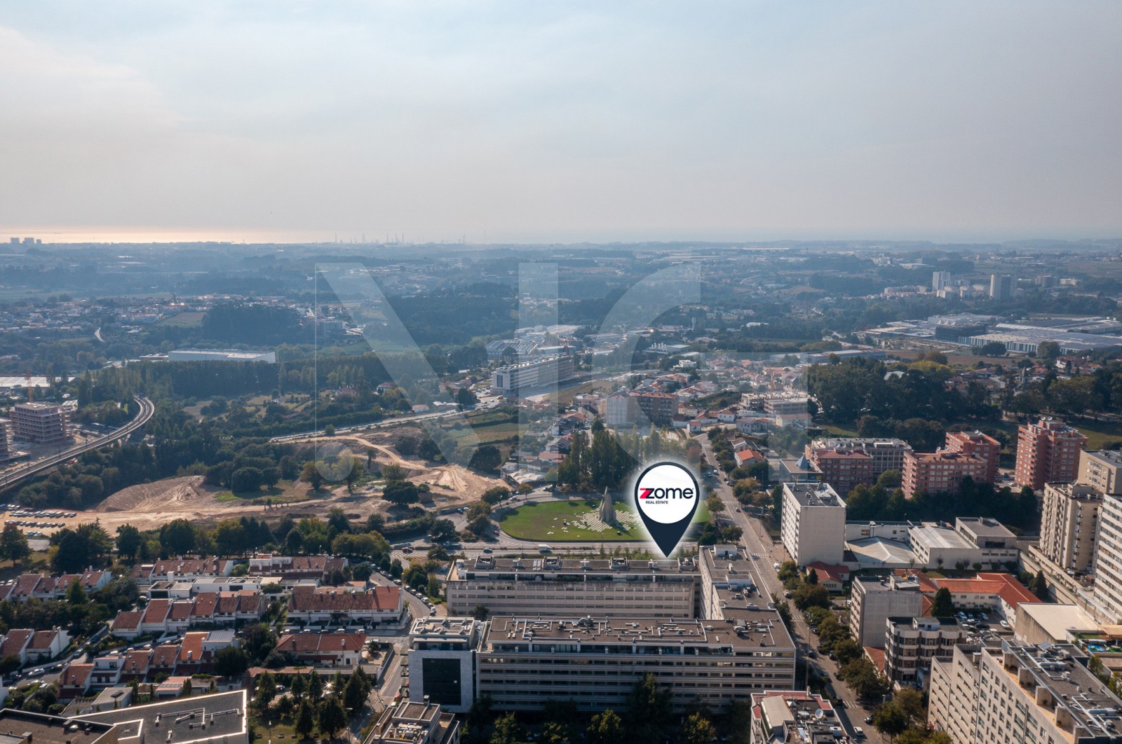 Apartment T4 for For sale in Cidade da Maia, Maia, Porto - Área envolvente (Imagem 8)