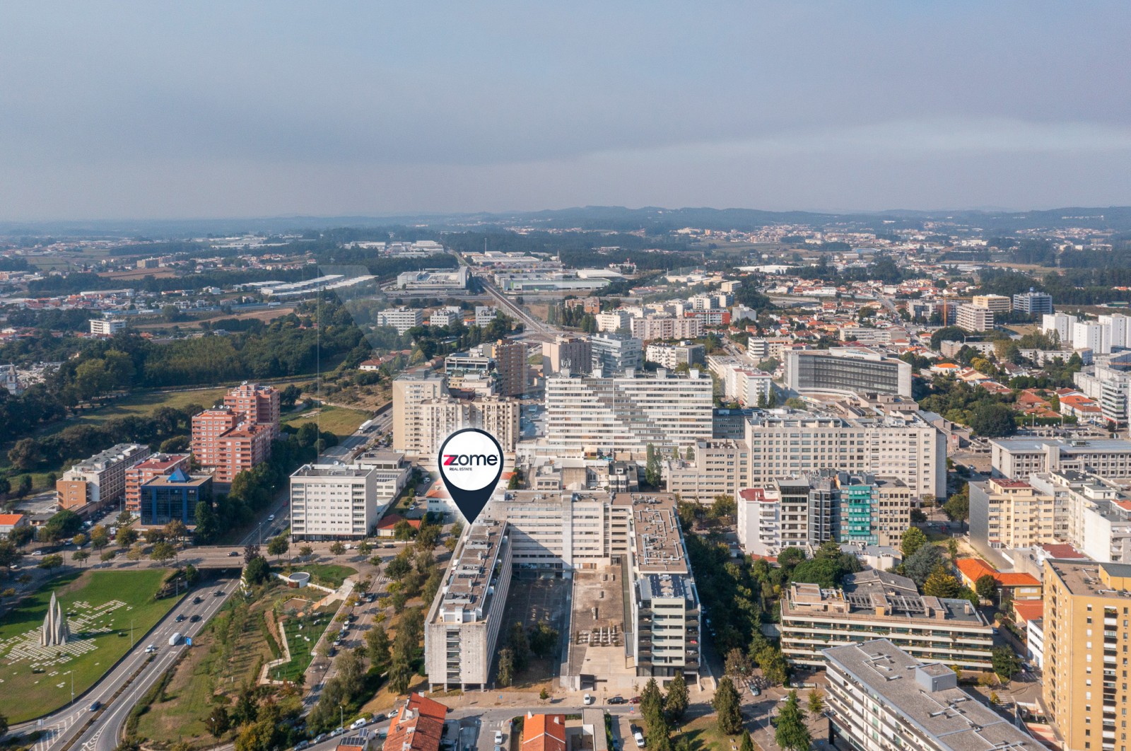 Apartment T4 for For sale in Cidade da Maia, Maia, Porto - Área envolvente (Imagem 11)