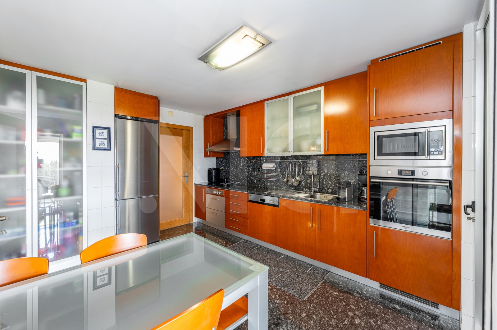 Apartment T4 for For sale in Cidade da Maia, Maia, Porto - Cozinha (Imagem 1)