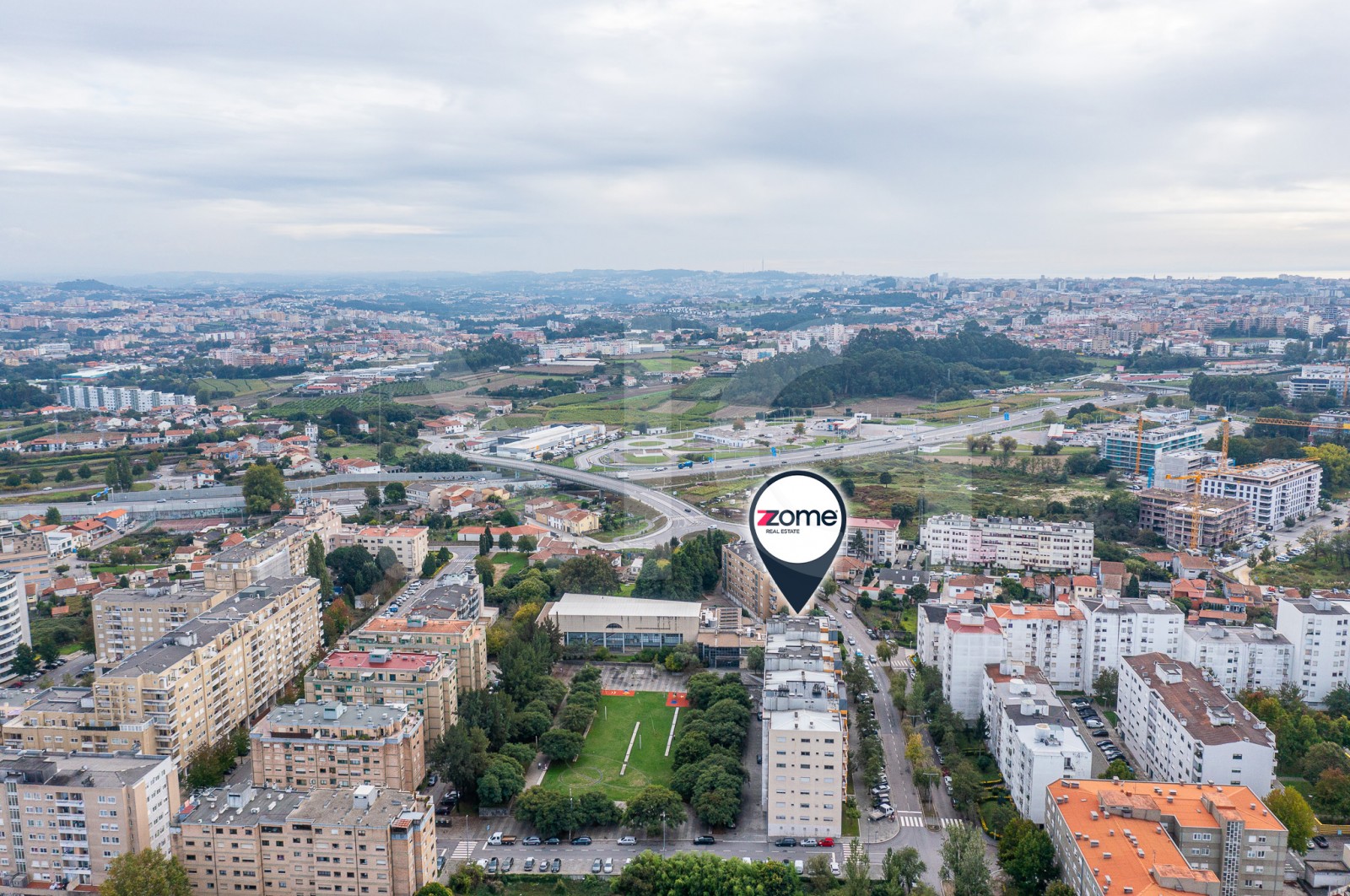 Apartment T2+1 for For sale in Águas Santas, Maia, Porto - Área envolvente (Imagem 5)