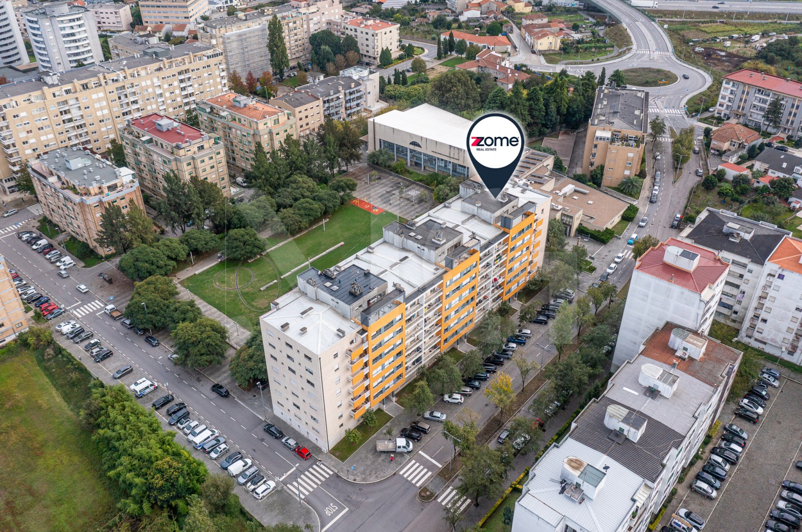 Apartment T2+1 for For sale in Águas Santas, Maia, Porto - Fachada (Imagem 4)