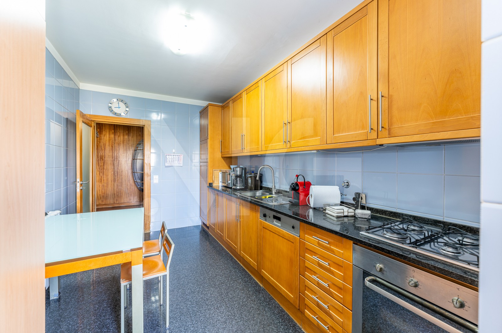 Apartment T2+1 for For sale in Águas Santas, Maia, Porto - Cozinha (Imagem 2)