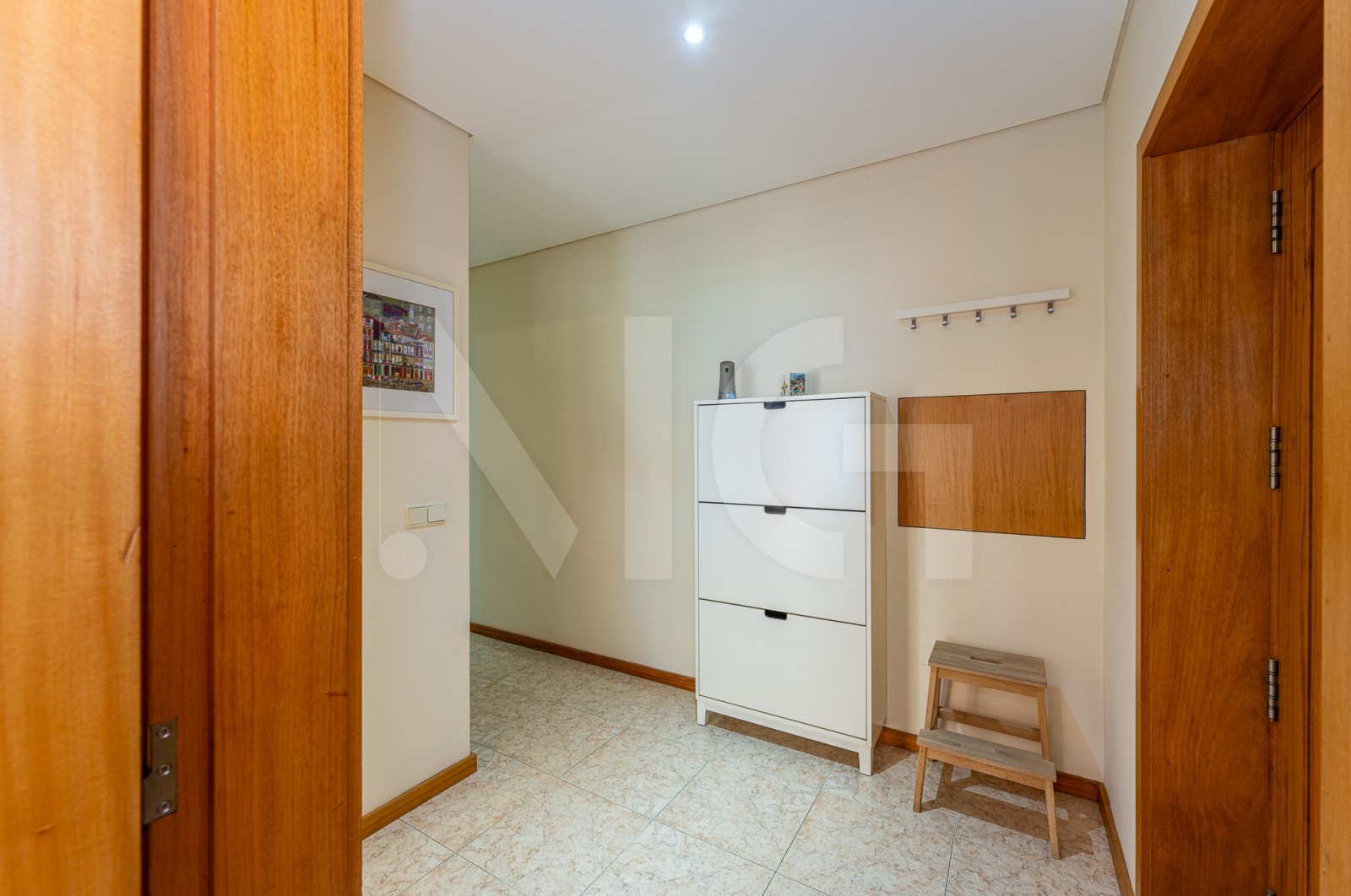 Apartamento T2 para Venda em Árvore, Vila do Conde, Porto - Hall de entrada (Imagem 1)