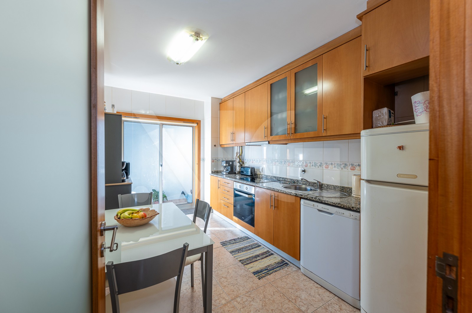 Apartamento T2 para Venda em Árvore, Vila do Conde, Porto - Cozinha (Imagem 1)