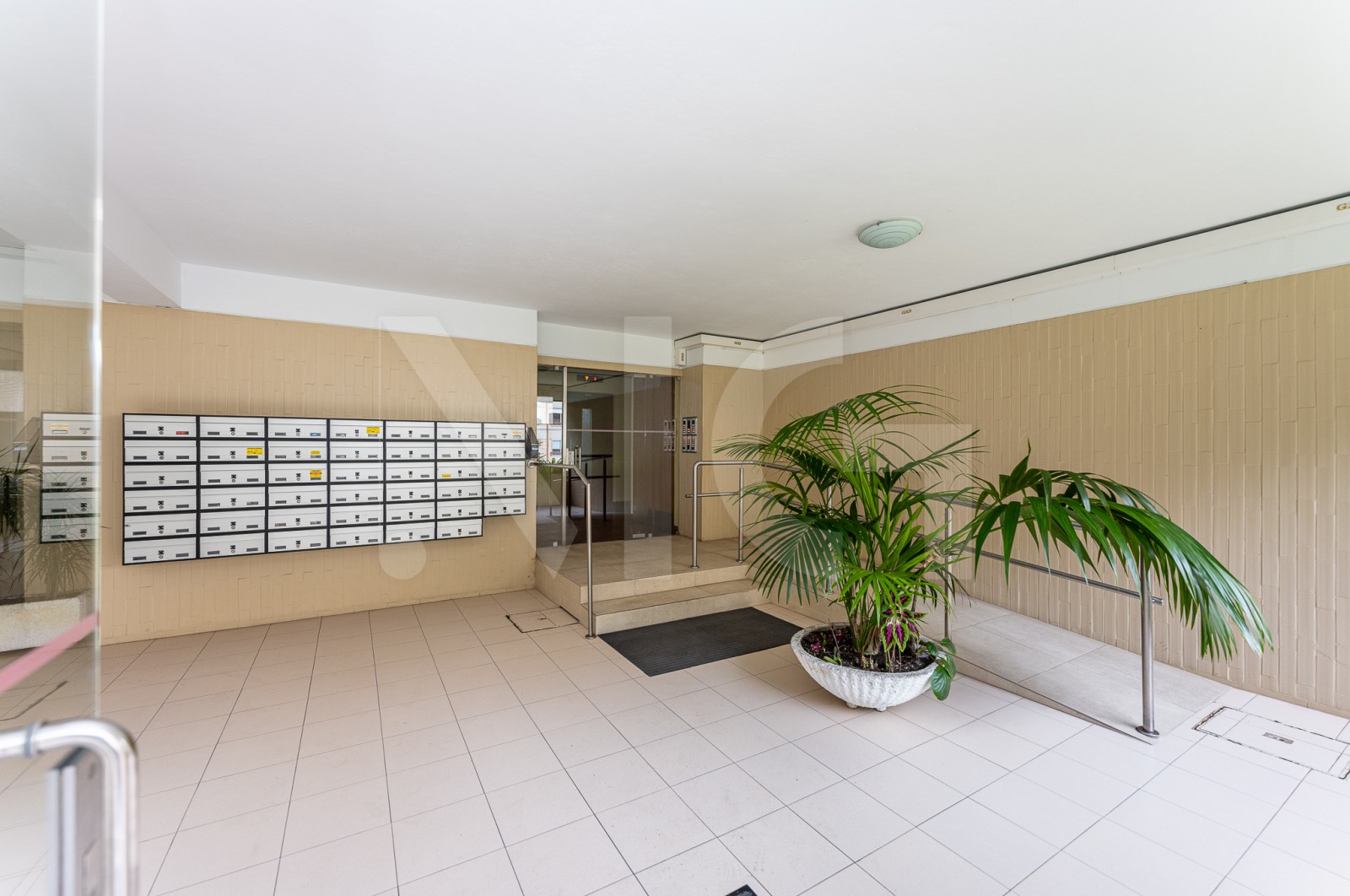 Apartamento T3 para Venda em Campanhã, Porto, Porto - Áreas comuns (Imagem 1)