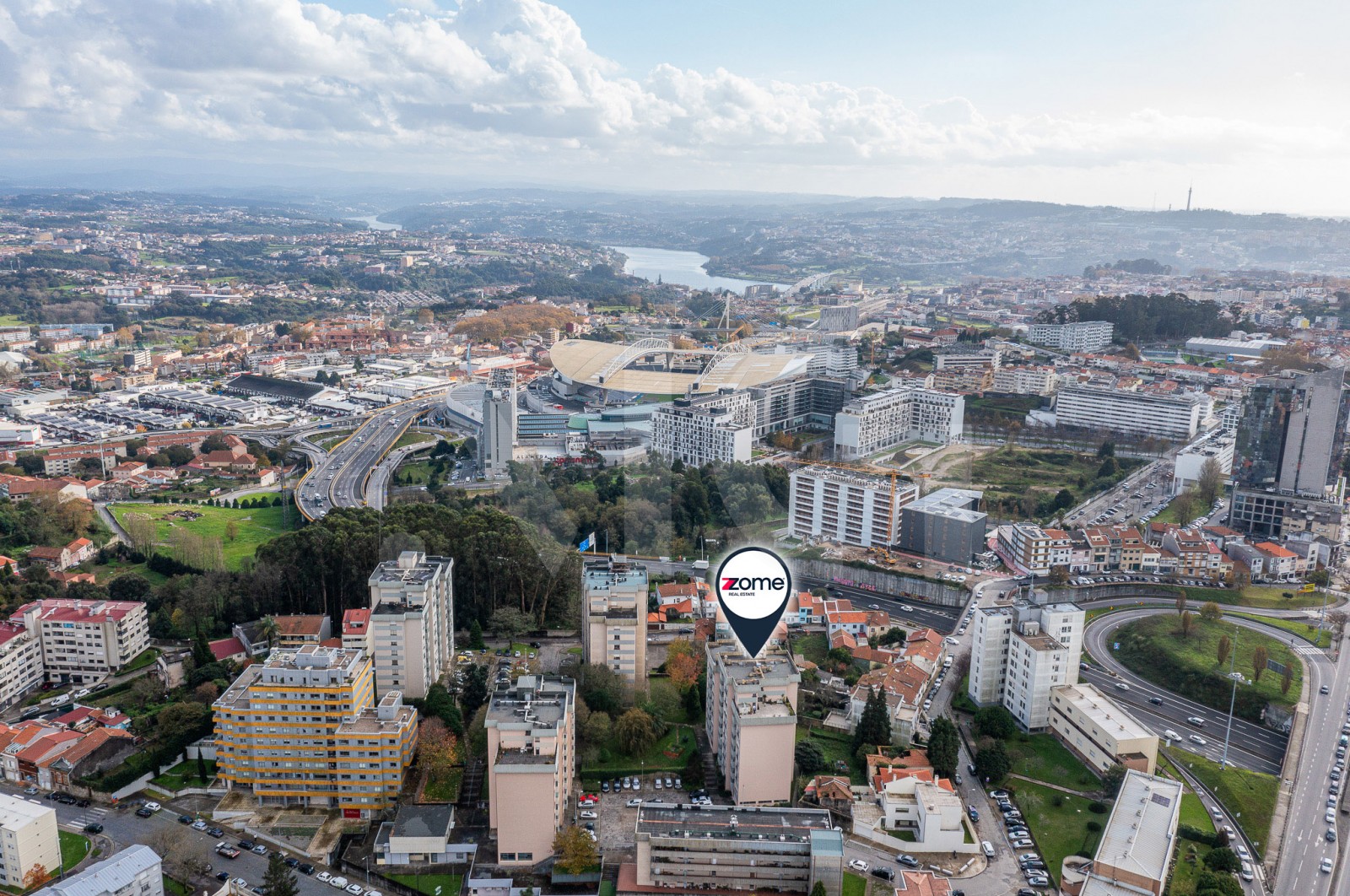 Apartamento T3 para Venda em Campanhã, Porto, Porto - Área envolvente (Imagem 12)