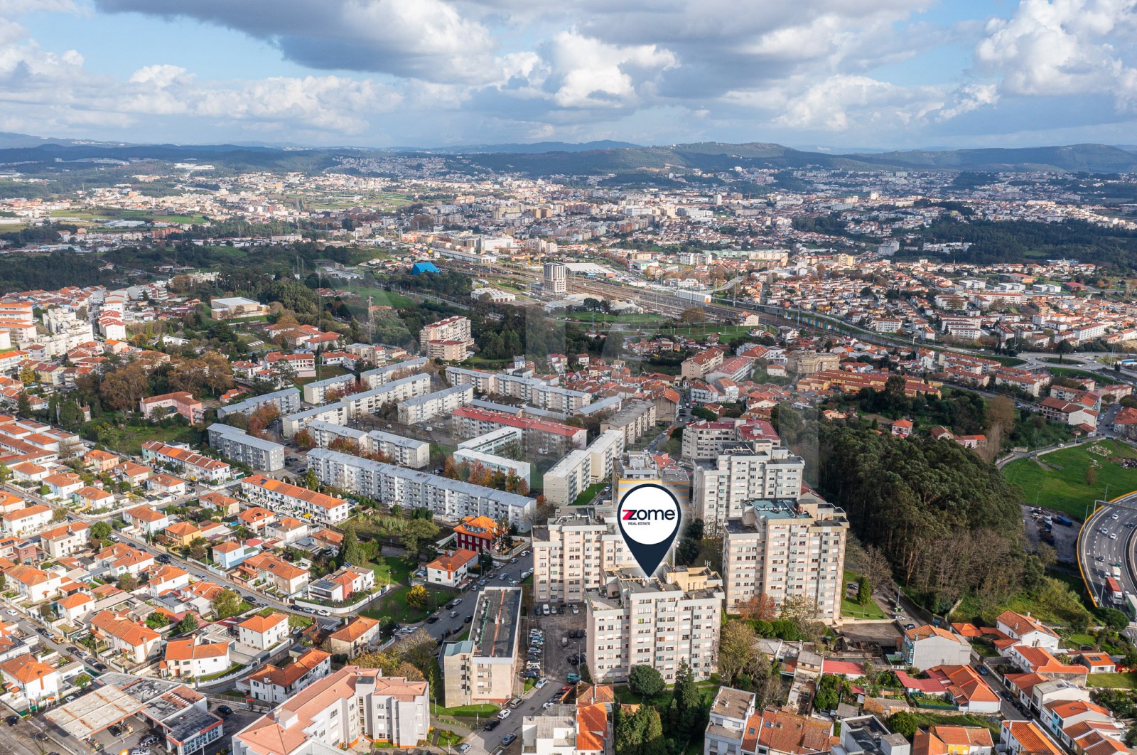 Apartamento T3 para Venda em Campanhã, Porto, Porto - Área envolvente (Imagem 14)