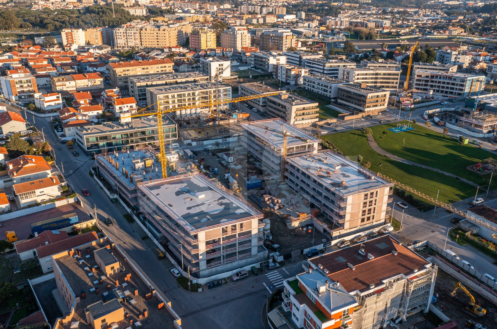 Apartamento T1+1 para Venda em Madalena, Vila Nova de Gaia, Porto - Área envolvente (Imagem 11)