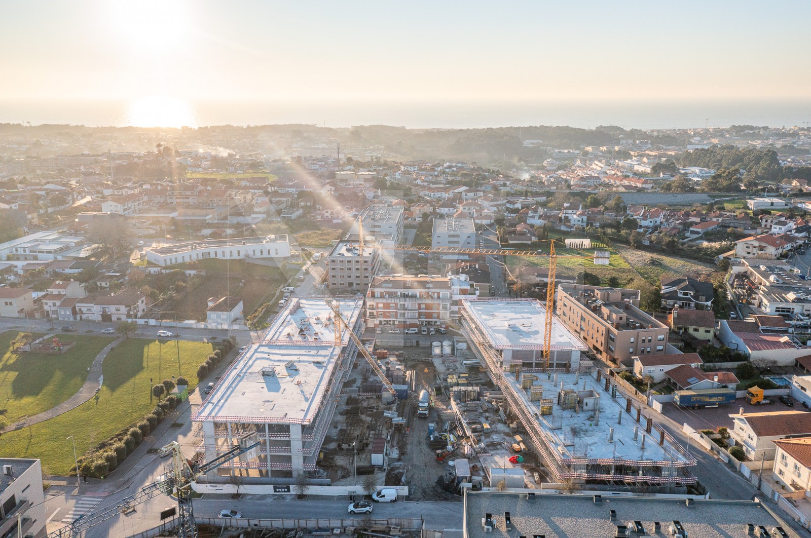 Apartamento T2 para Venda em Madalena, Vila Nova de Gaia, Porto - Área envolvente (Imagem 10)