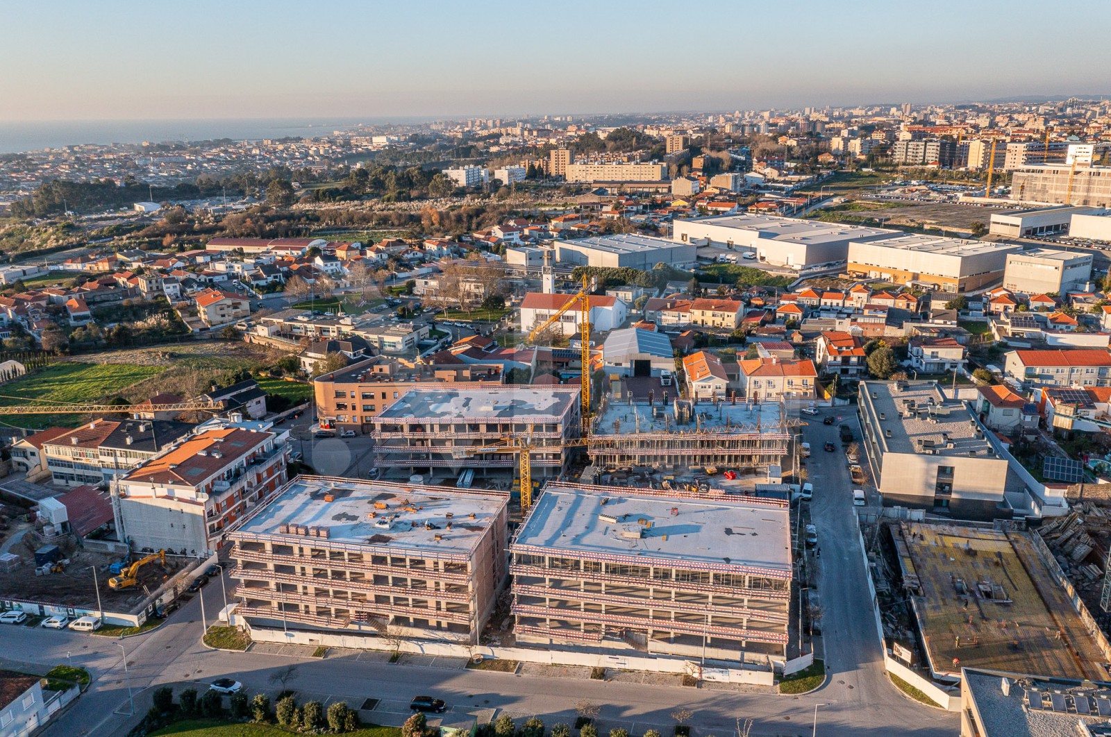 Apartamento T2 para Venda em Madalena, Vila Nova de Gaia, Porto - Área envolvente (Imagem 4)
