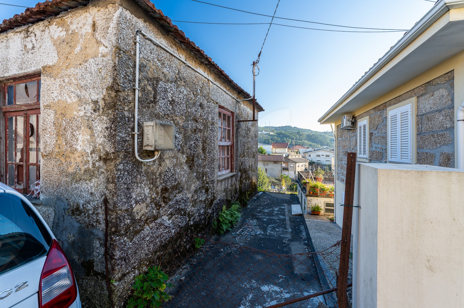 Moradia T3 para Venda em Rebordosa, Paredes, Porto - Fachada (Imagem 1)