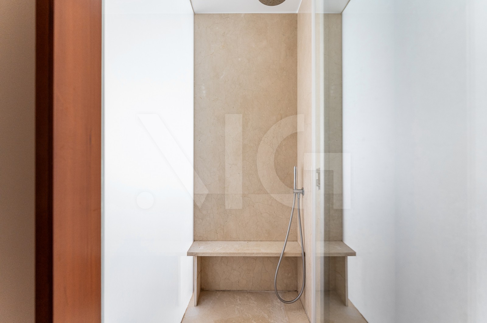 Apartamento T3 para Venda em Lordelo do Ouro e Massarelos, Porto, Porto - Casa de banho (Imagem 8)