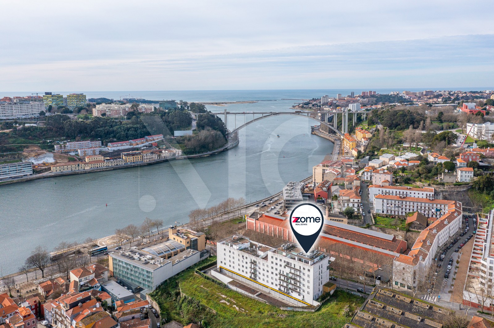 Apartamento T3 para Venda em Lordelo do Ouro e Massarelos, Porto, Porto - Área envolvente (Imagem 9)