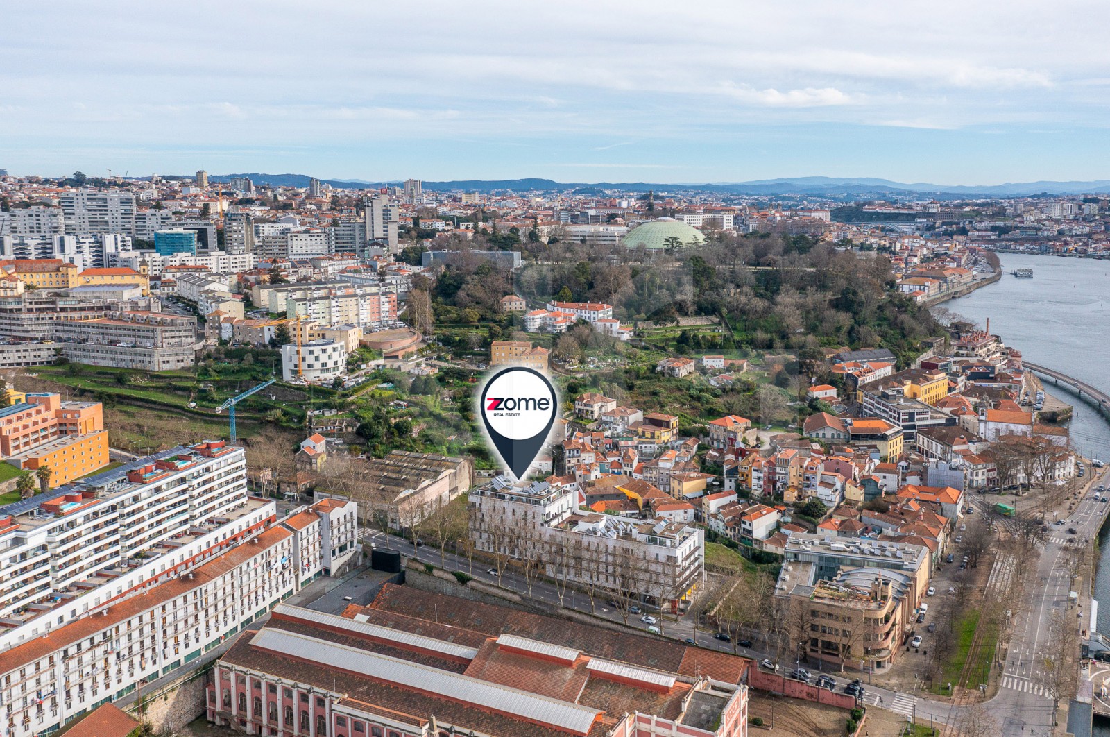 Apartamento T3 para Venda em Lordelo do Ouro e Massarelos, Porto, Porto - Área envolvente (Imagem 13)