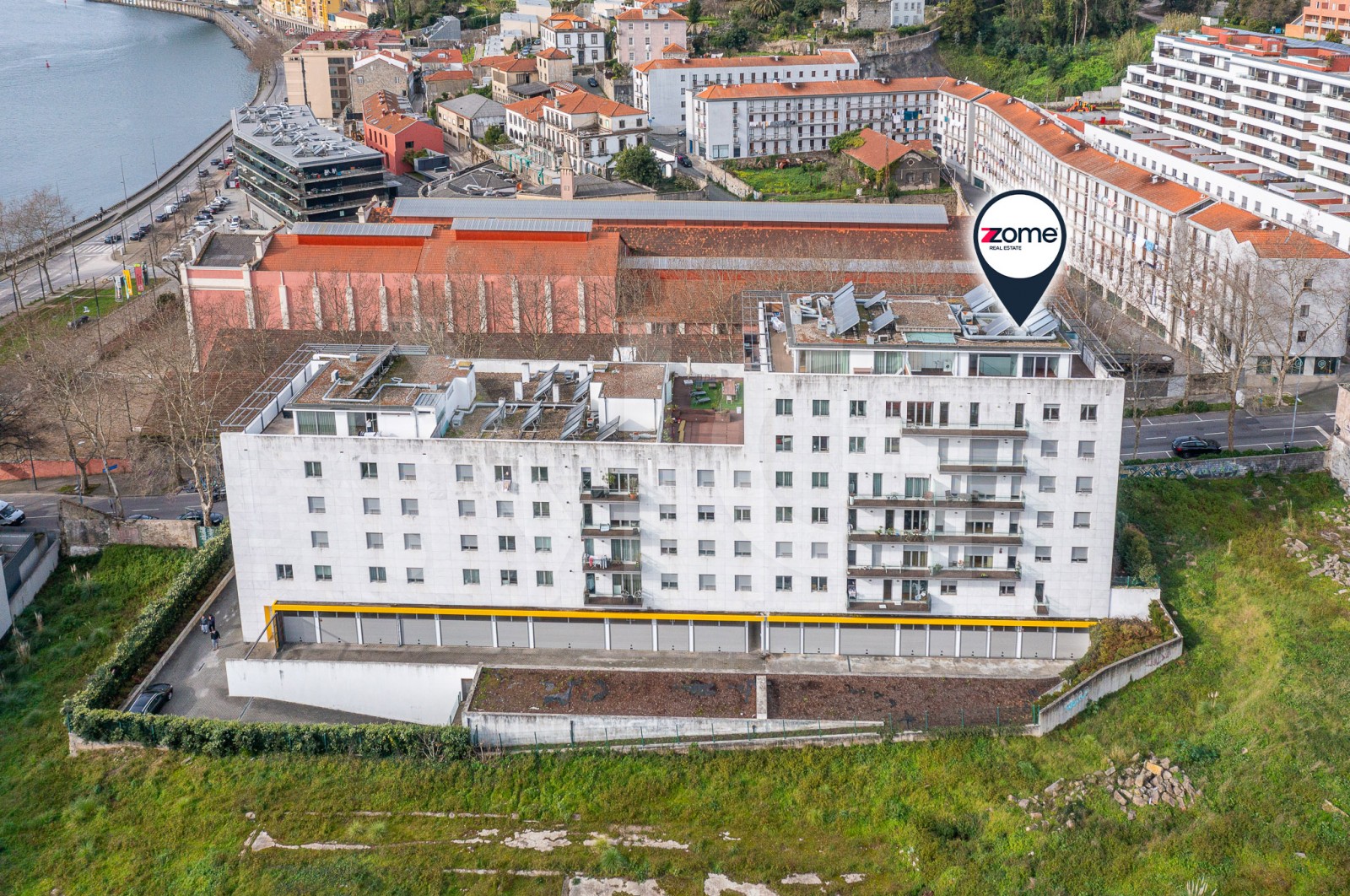 Apartamento T3 para Venda em Lordelo do Ouro e Massarelos, Porto, Porto - Área envolvente (Imagem 1)