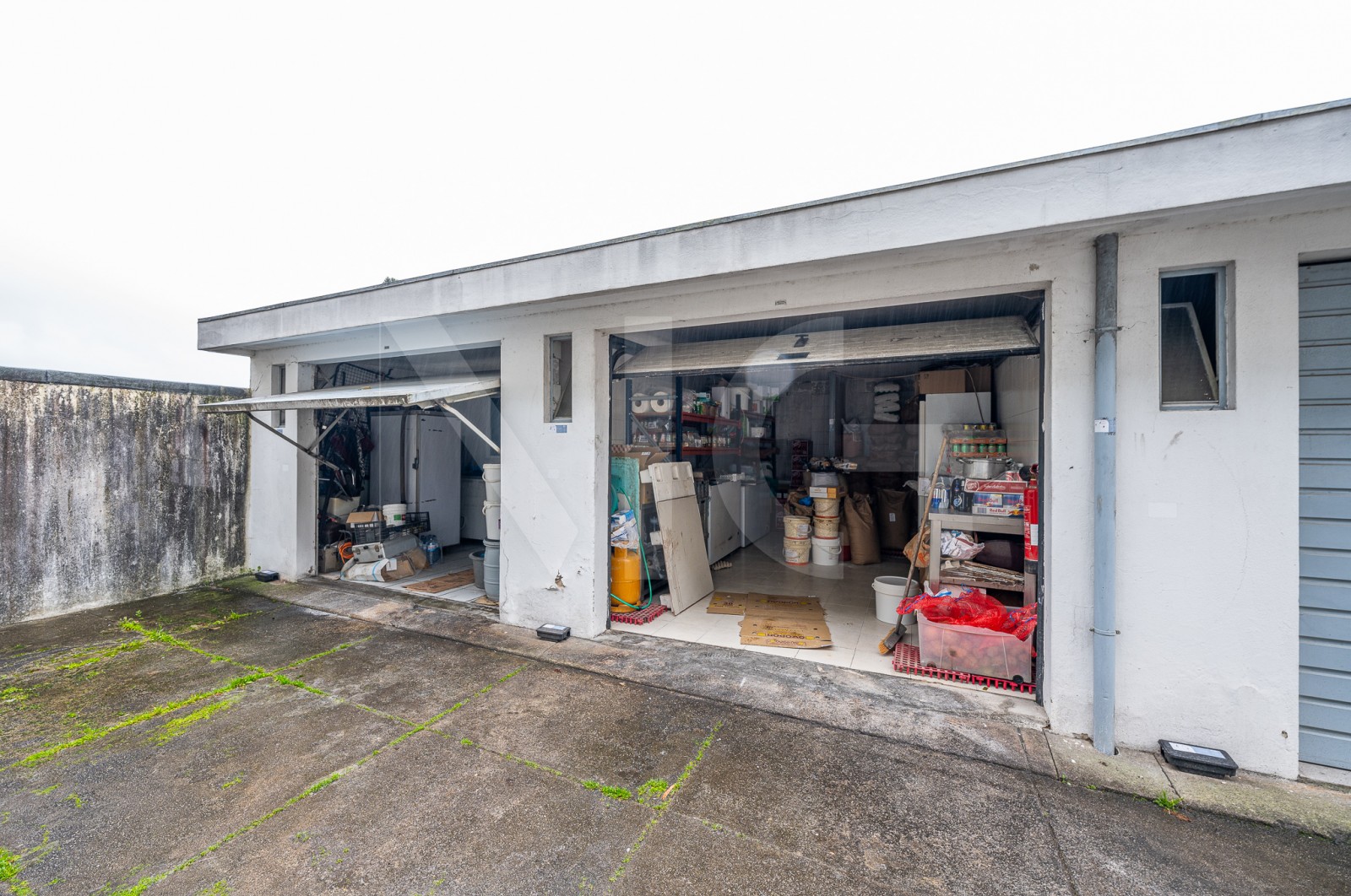 Trade for Leasehold in Cidade da Maia, Maia, Porto - Parqueamento/Garagem (Imagem 1)